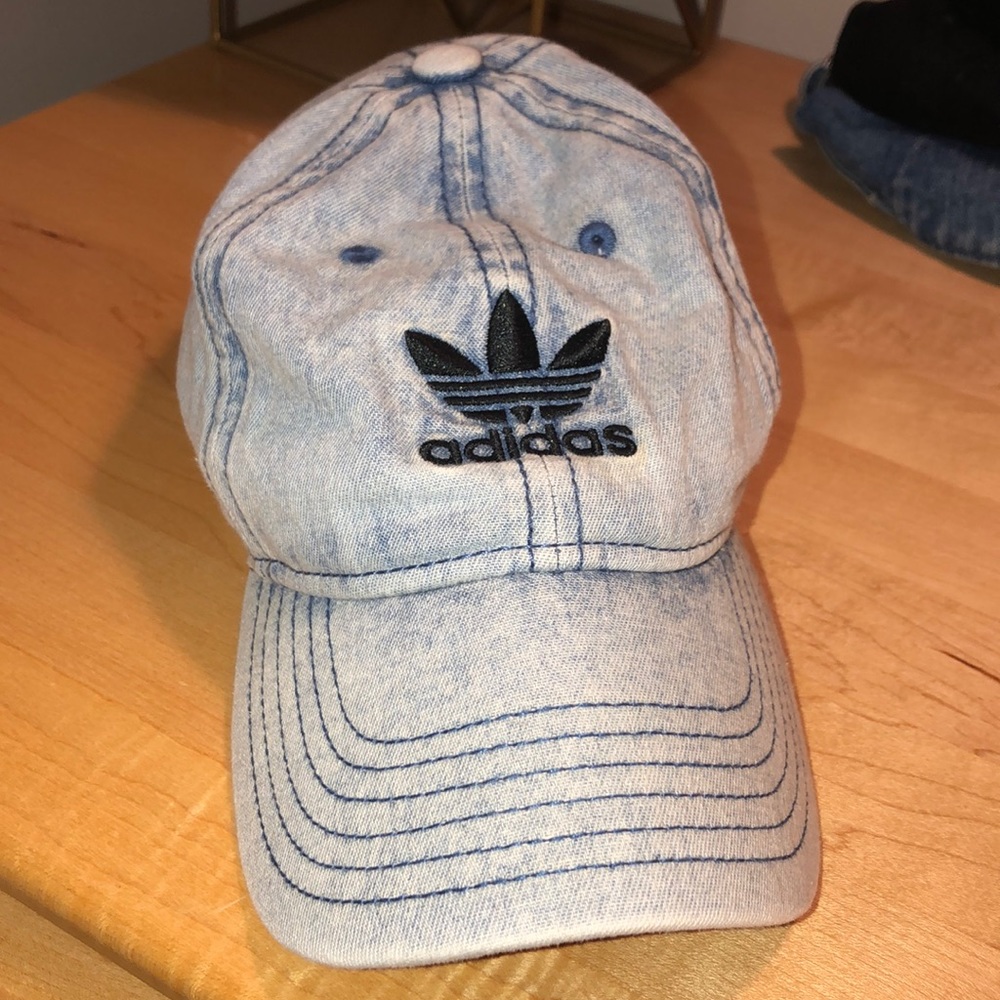 Adidas Jean baseball hat